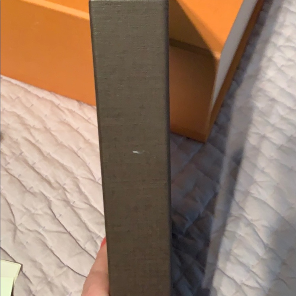 Louis Vuitton Box - Picture 3 of 3